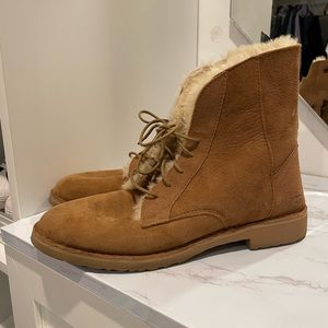 Ugg Quincy Foldover Boot Size 11
